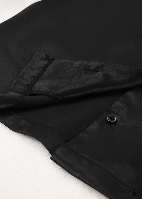 Pijama bohemio de satén Corinne en negro.